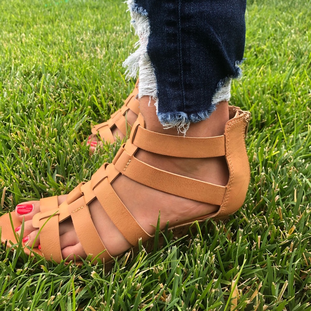 Heels, platform heels